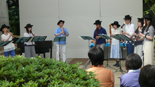 つのぶえとたてぶえ